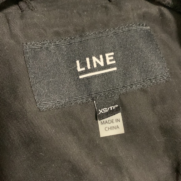 Line Tench Coat - Picture 2 of 3